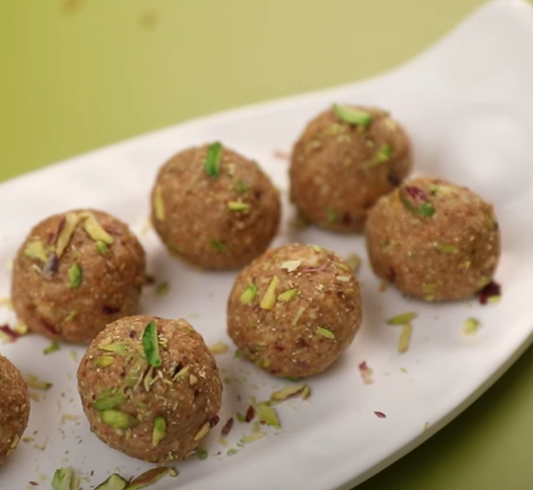 Gondh Laddu | Traditional Gond Laddu | Healthy Nutritious Laddus