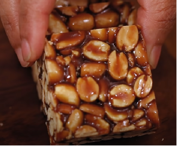 Chikki | Peanut Chikki | Dry Fruit Chikki