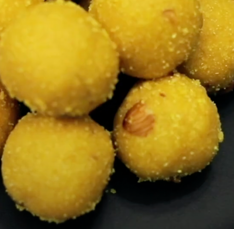 Besan Ladoo | Besan Laddu | Gram Flour Sweet Balls