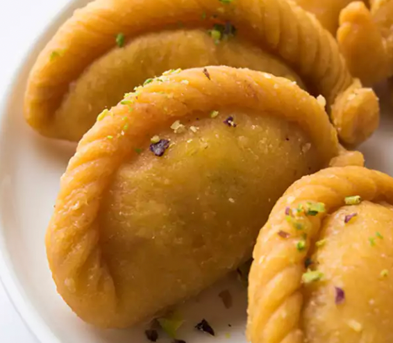 Karanji | Gujiya | Sweet Dumpling